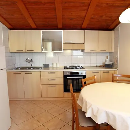 Pleasant Homes Cele Portoroz