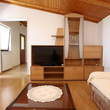 Apartamento Pleasant Homes Cele